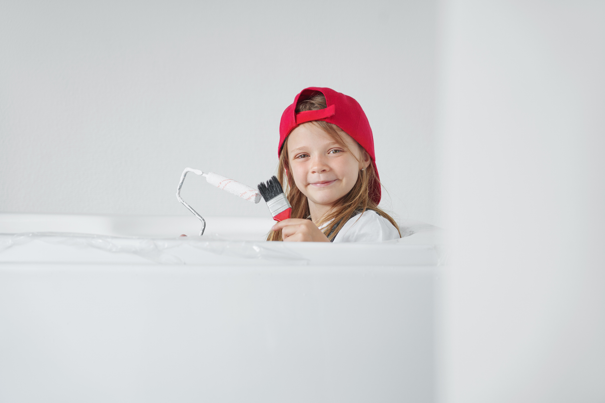 From Brushstrokes to Burgers: A Family-Friendly Guide to Painting Your Home As a Family